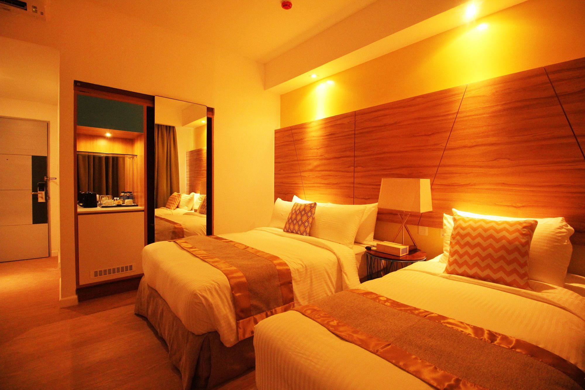 Ferra Hotel And Garden Suites Balabag (Boracay) Exterior foto